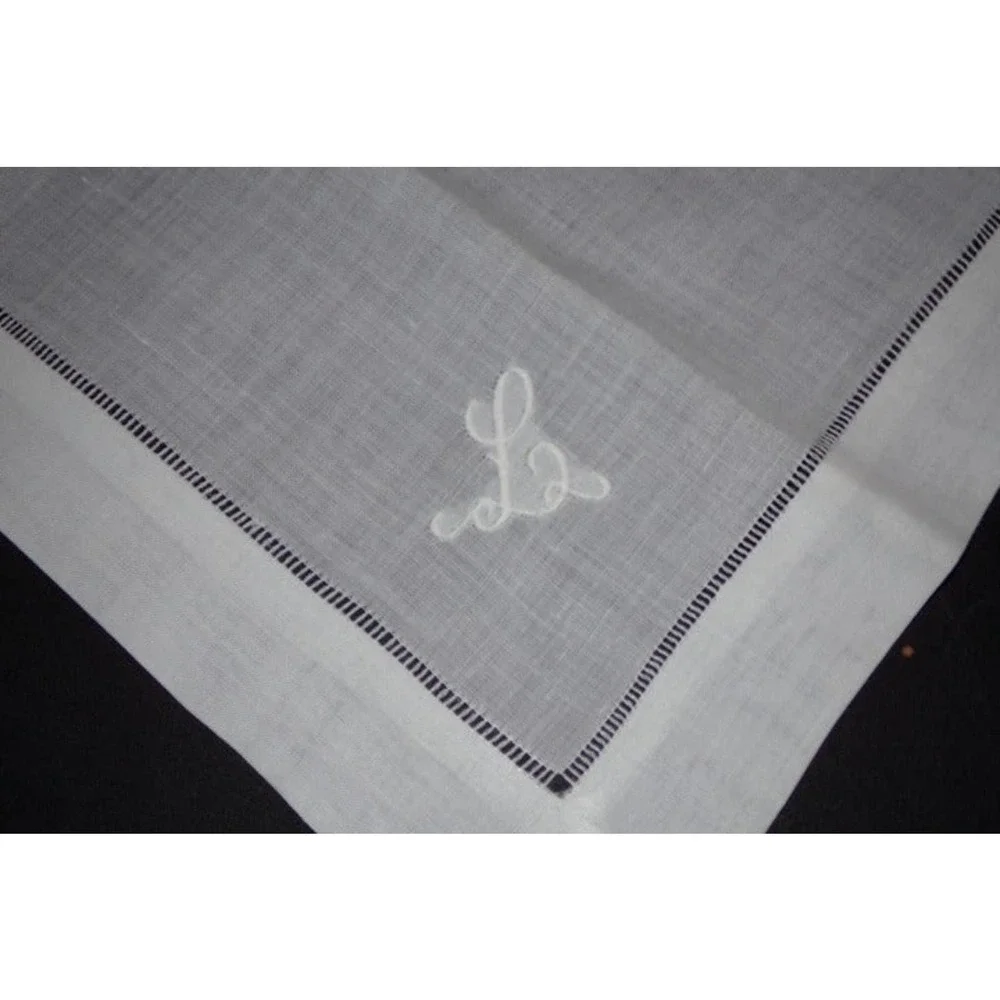 12 PC EMBROIDERY CURSIVE L CLOTH NAPKINS - Picture 7 of 7